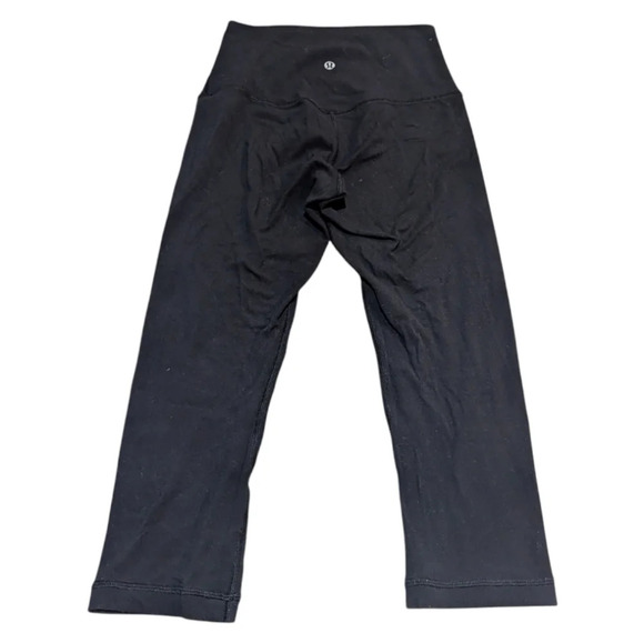 Lululemon Leggings Women's Capri Yoga, Training & Gym Black Size 4 - Picture 2 of 4